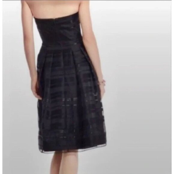 White House Black Market Ribbon Stripe Strapless Black Cocktail Dress Sz 8 EUC - Picture 11 of 11